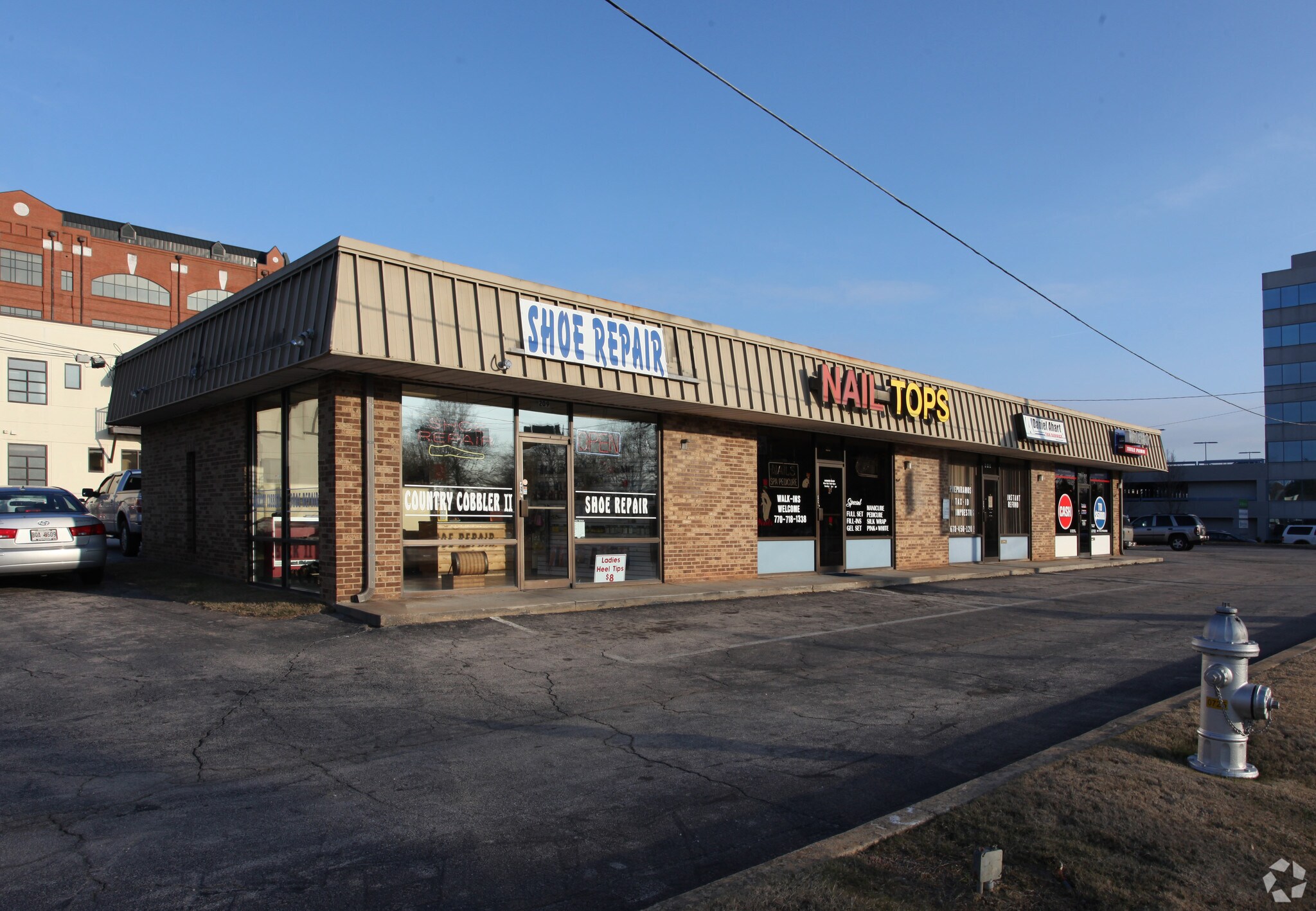 209-215 SE Jesse Jewel Pky, Gainesville, GA for sale Primary Photo- Image 1 of 1