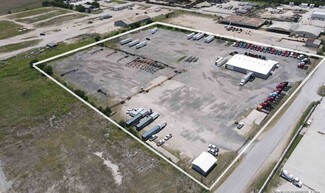 More details for 1815 E Hicks Field Rd, Fort Worth, TX - Industrial for Lease