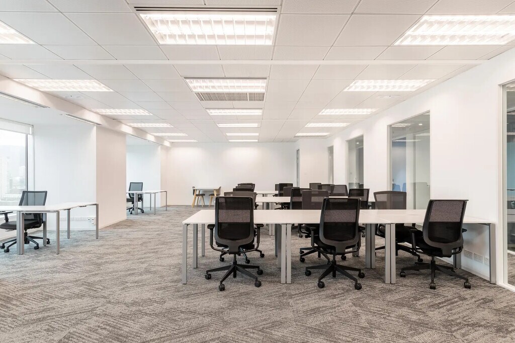 Location Bureaux 88 m² - Photo 1