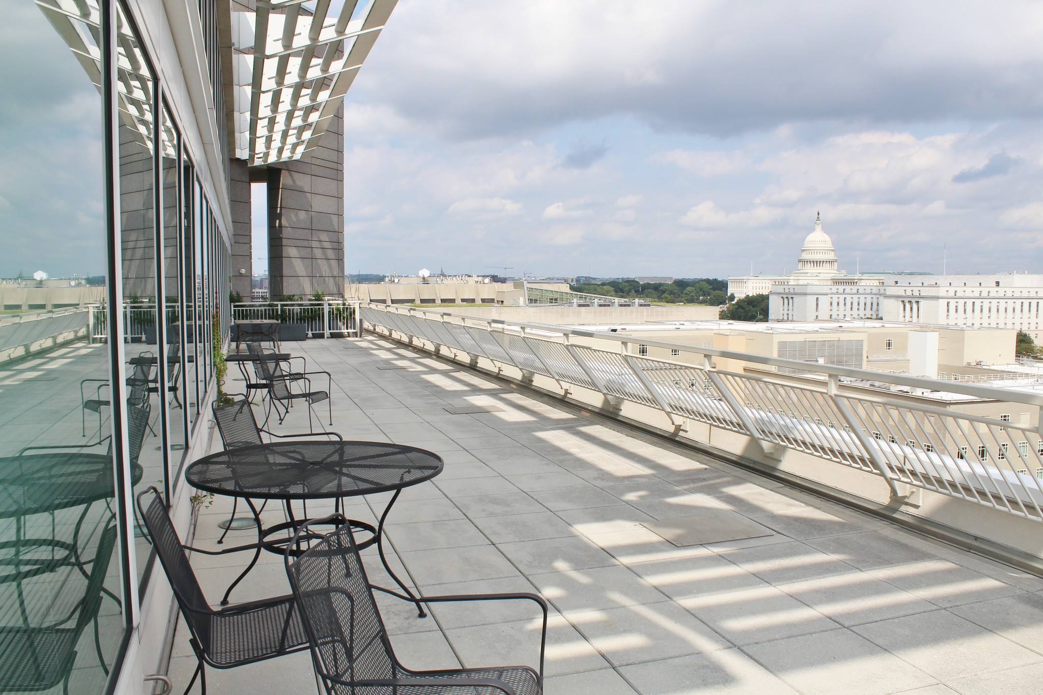 425 3rd St SW, Washington, DC for sale Building Photo- Image 1 of 1