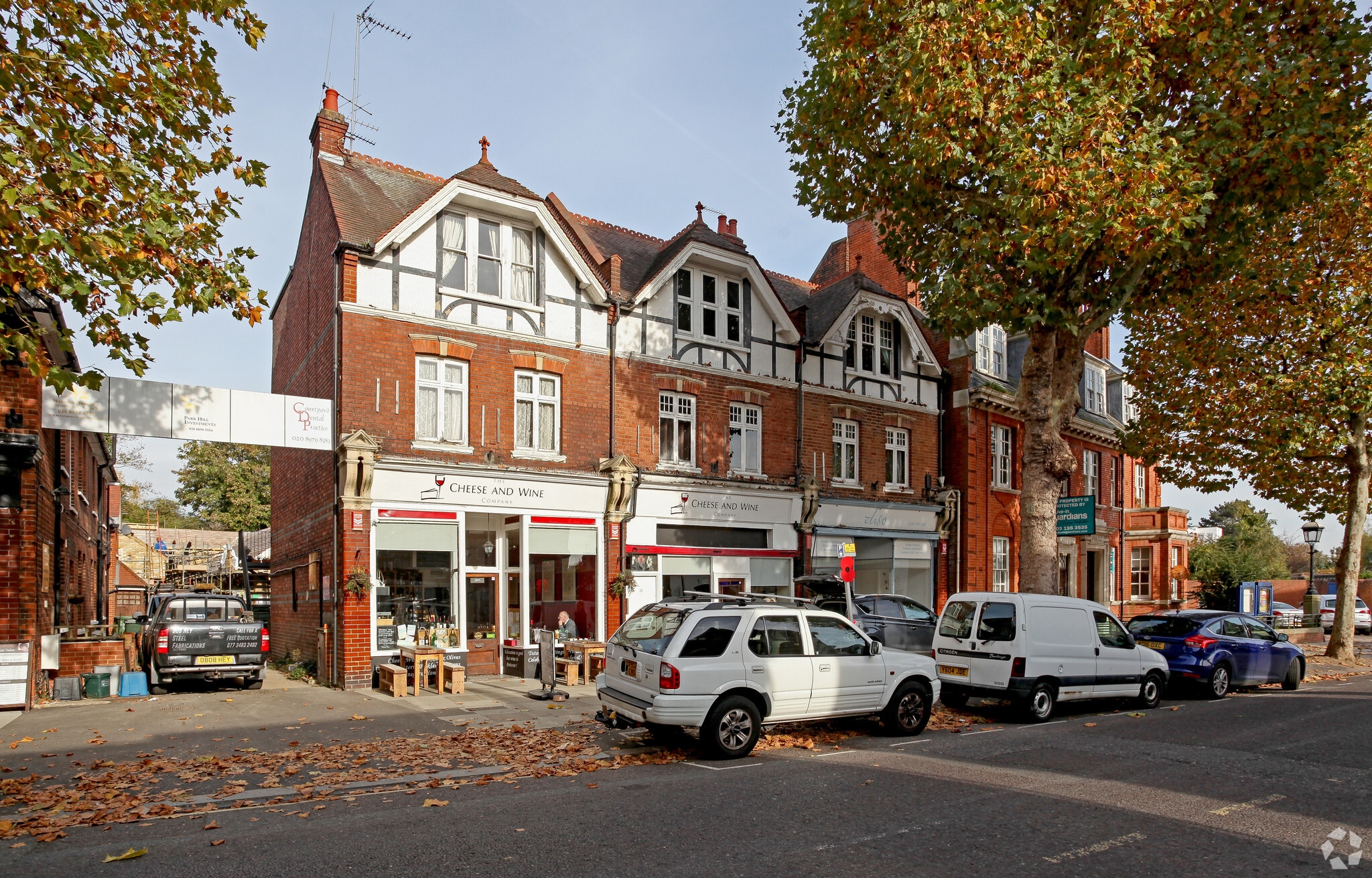 70-74 Station Rd, Hampton for sale Primary Photo- Image 1 of 1