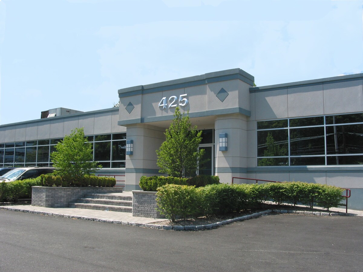 425 Saw Mill River Rd, Ardsley, NY 10502 Industrial for Sale