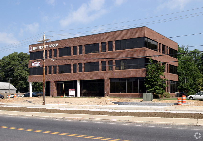 9320 Annapolis Rd, Lanham, MD for lease - Building Photo - Image 2 of 6