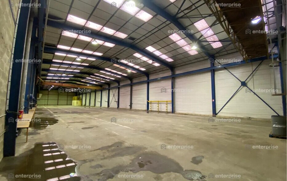 Flex in Compiègne for lease - Interior Photo - Image 3 of 7