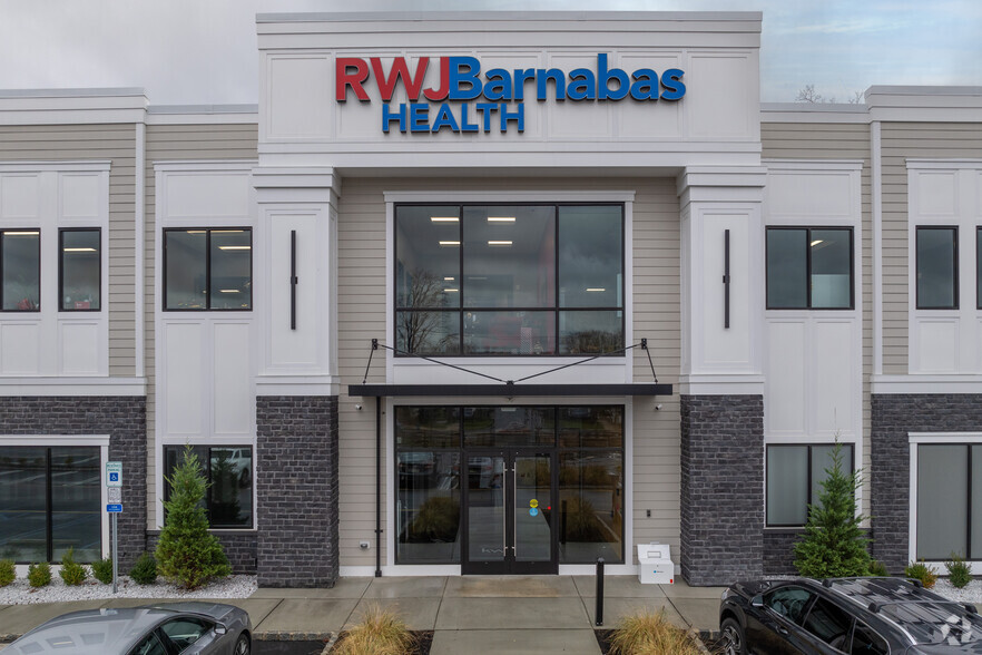 45 County Road 520, Marlboro, NJ for lease - Building Photo - Image 3 of 4