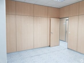 Calle Puerto de la Morcuera, 13, Leganés, Madrid for lease Interior Photo- Image 2 of 5
