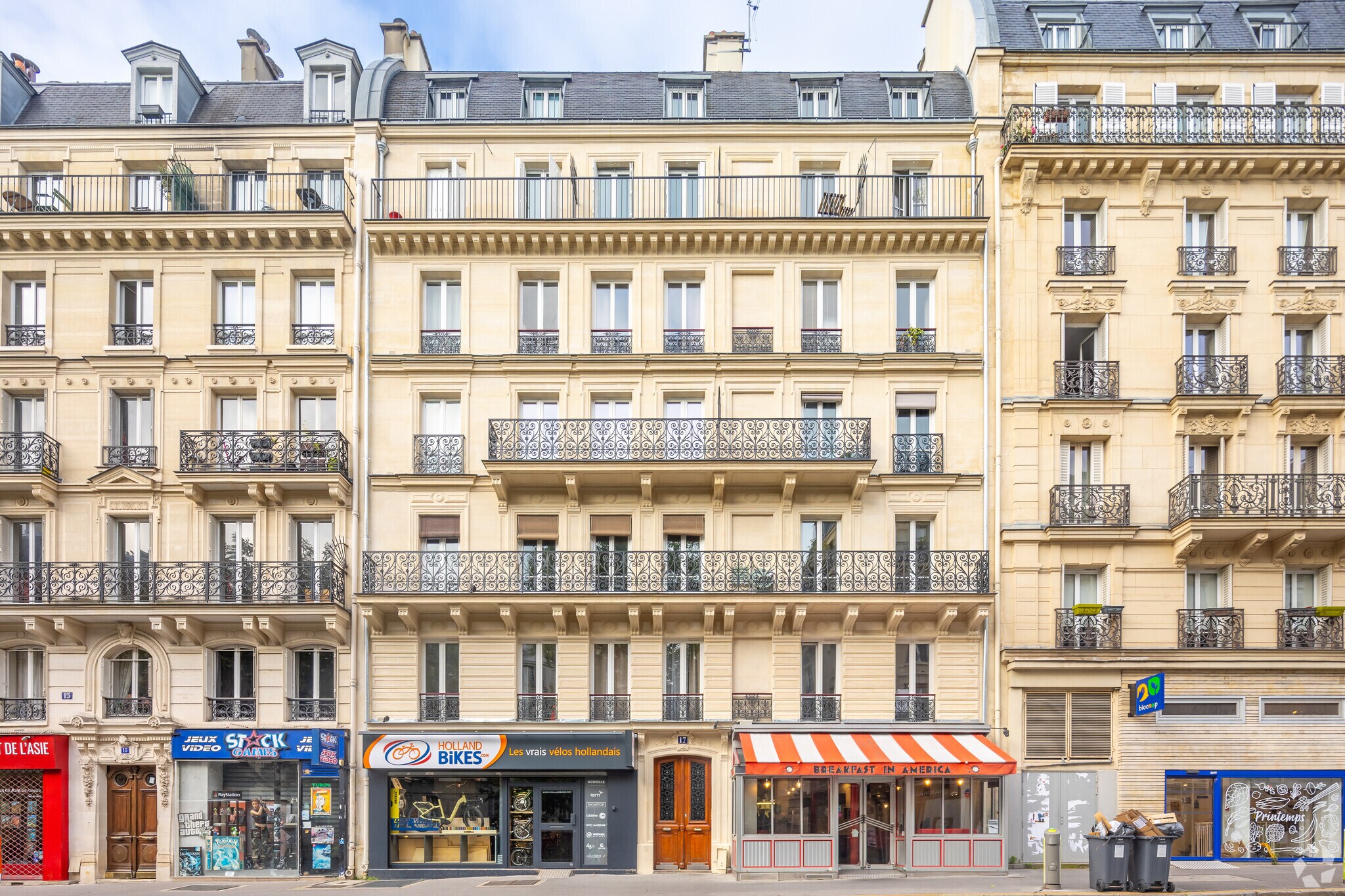 17 Rue Des Ecoles, Paris for sale Primary Photo- Image 1 of 7