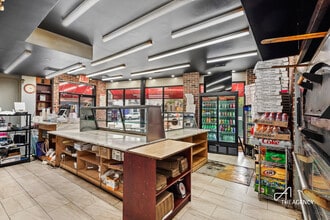 501 Hudson St, New York, NY for lease Interior Photo- Image 2 of 7