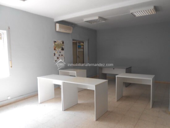 Office in Cáceres, Cáceres for sale - Building Photo - Image 2 of 21