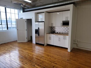 720 Monroe St, Hoboken, NJ for lease Interior Photo- Image 2 of 4