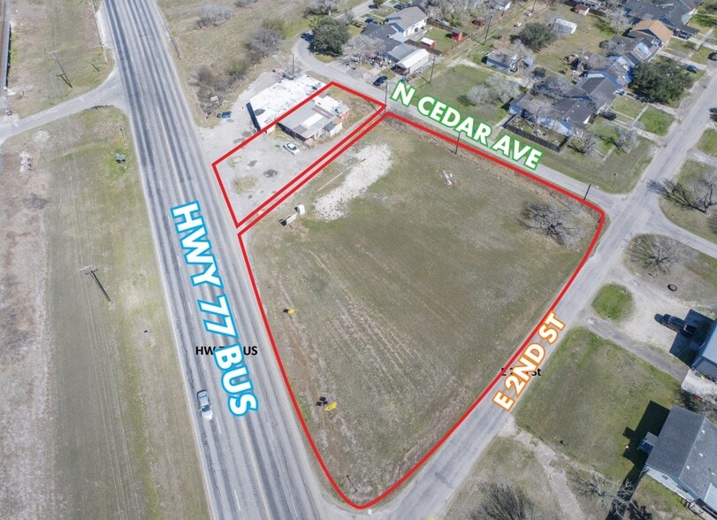 Unique Multi-Property Investment portfolio of 3 properties for sale on LoopNet.com - Primary Photo - Image 2 of 2