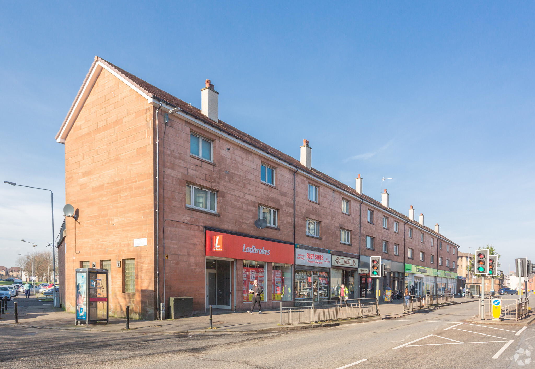 68 Neilston Rd, Paisley for sale Primary Photo- Image 1 of 1