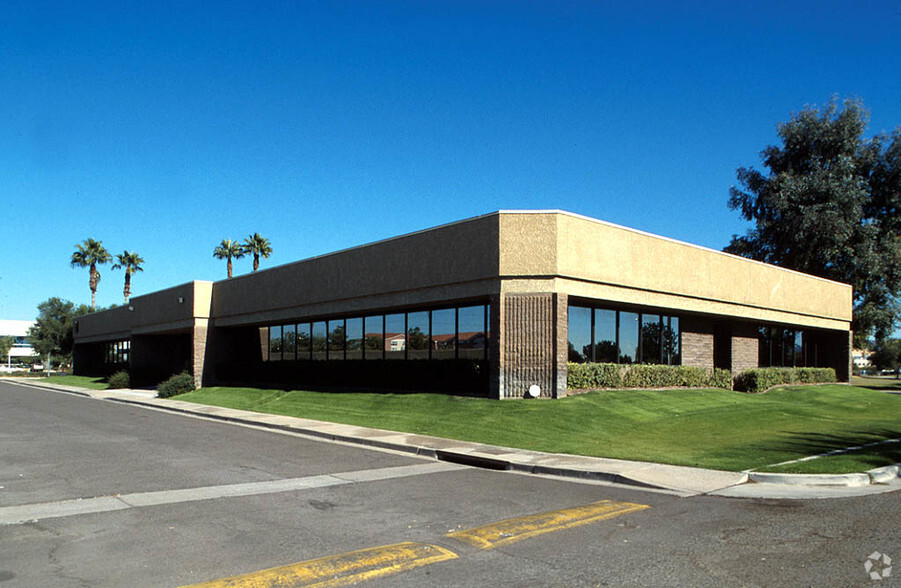 2505 W Beryl Ave, Phoenix, AZ for lease - Primary Photo - Image 1 of 5