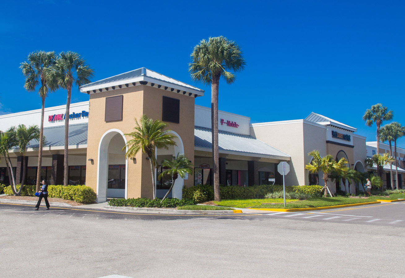 3941 Tamiami Trl, Punta Gorda, FL 33950 - Retail for Lease | LoopNet.com