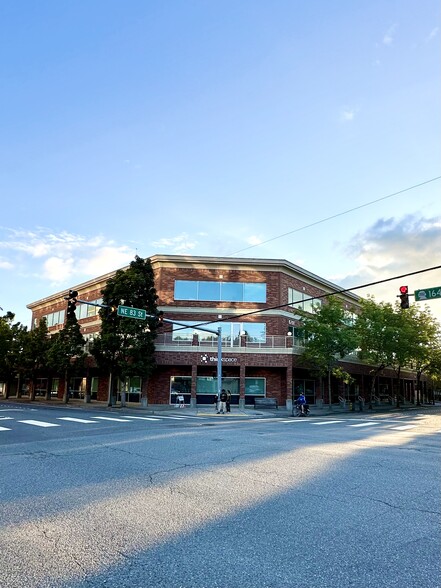 8201 164th Ave NE, Redmond, WA for lease - Building Photo - Image 1 of 6