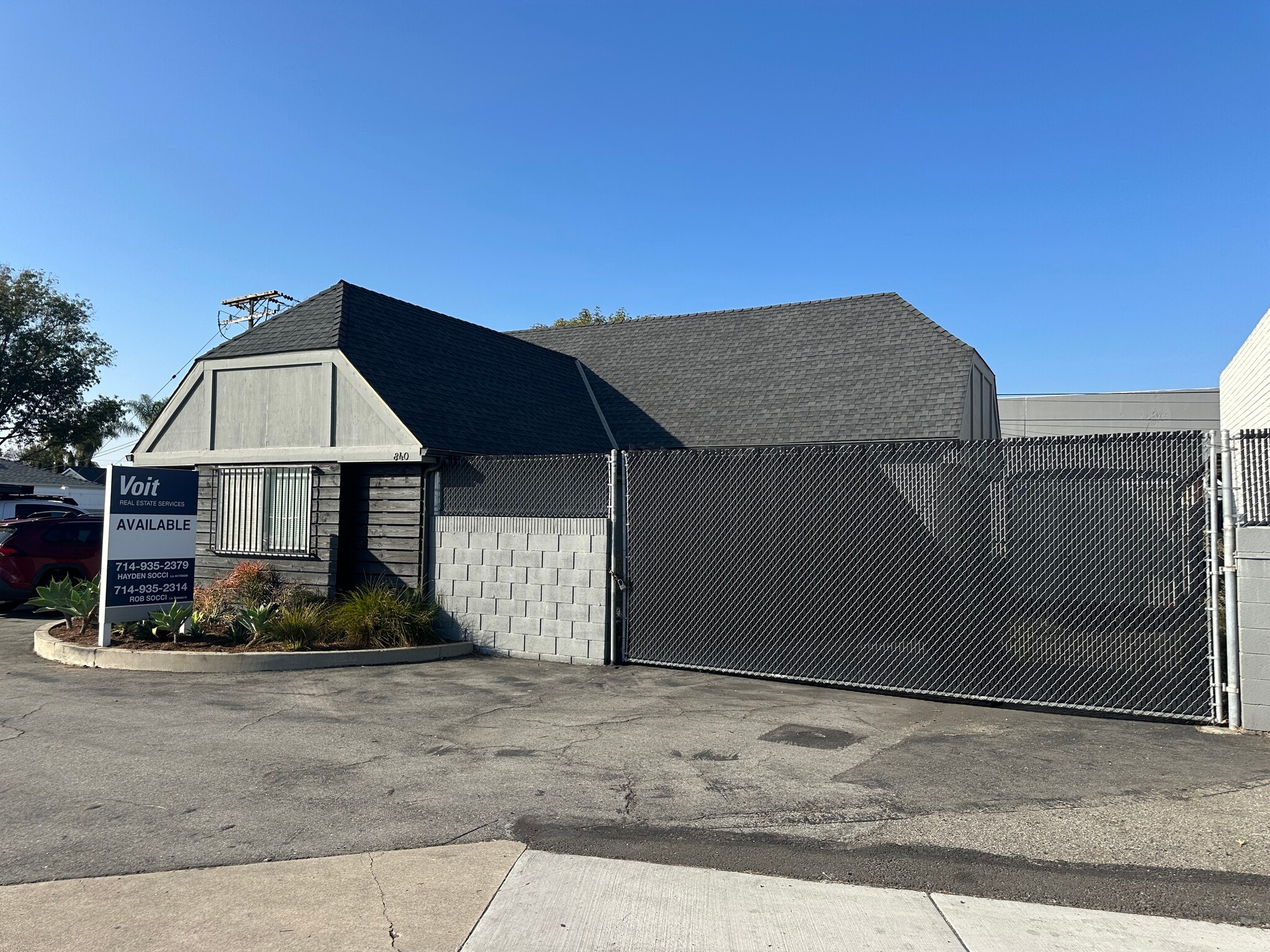 840 W 19th St, Costa Mesa, CA for lease Primary Photo- Image 1 of 3