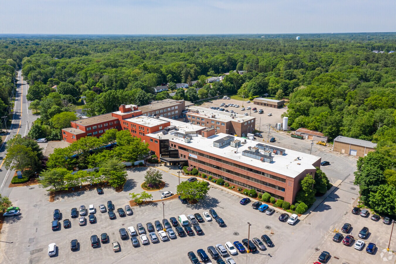 909 Sumner St, Stoughton, MA 02072 Kindred Medical Offices