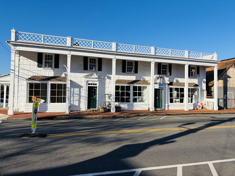 1345 Old Northern Blvd, Roslyn, NY for lease - Building Photo - Image 1 of 22