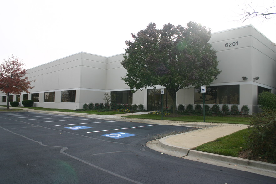 6201 Columbia Park Rd, Landover, MD for lease - Building Photo - Image 2 of 10