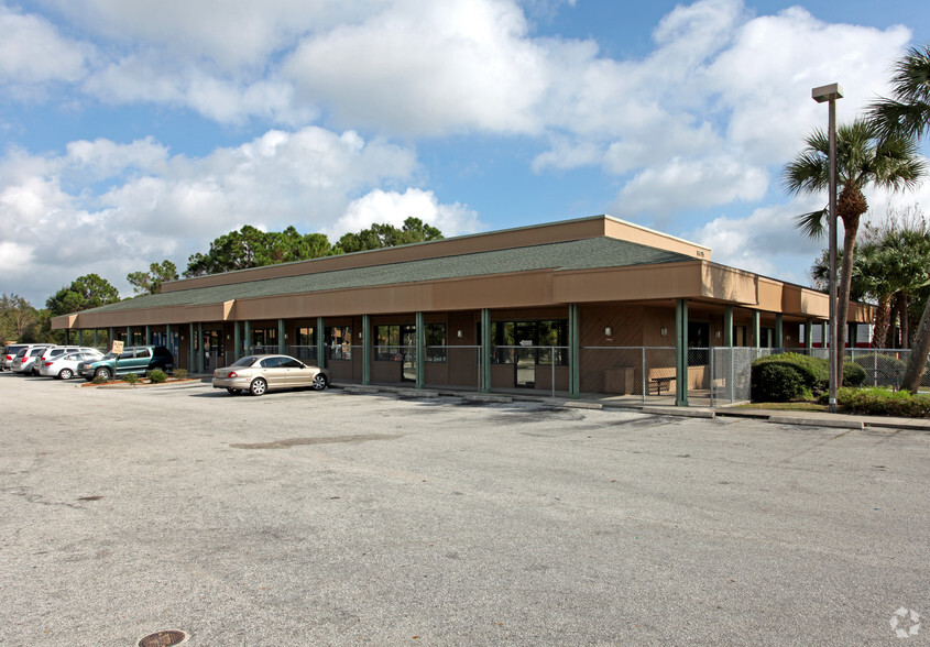 1975 Palm Bay Rd NE, Palm Bay, FL for sale - Primary Photo - Image 1 of 13