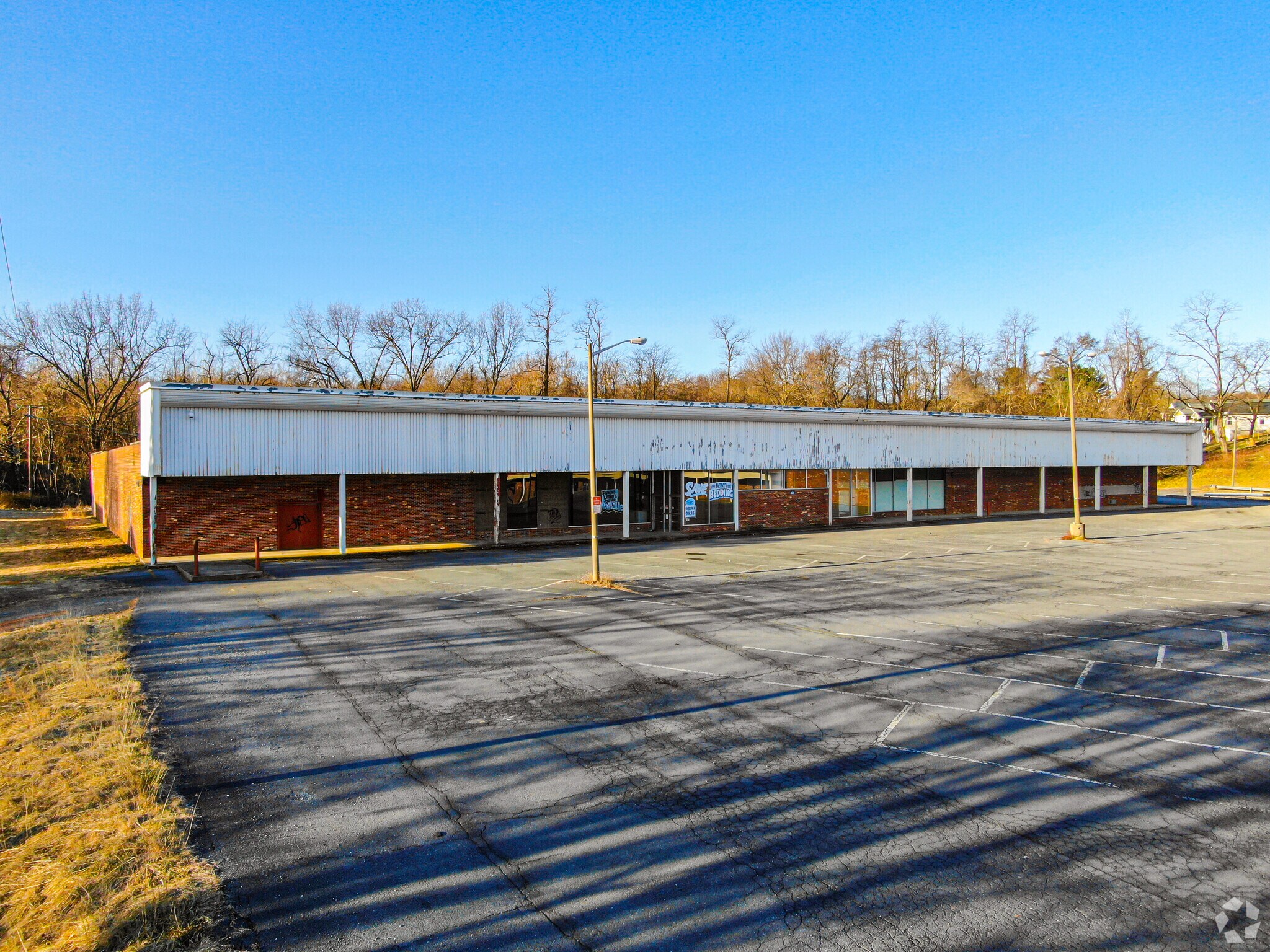 2030 W Beverley St, Staunton, VA 24401