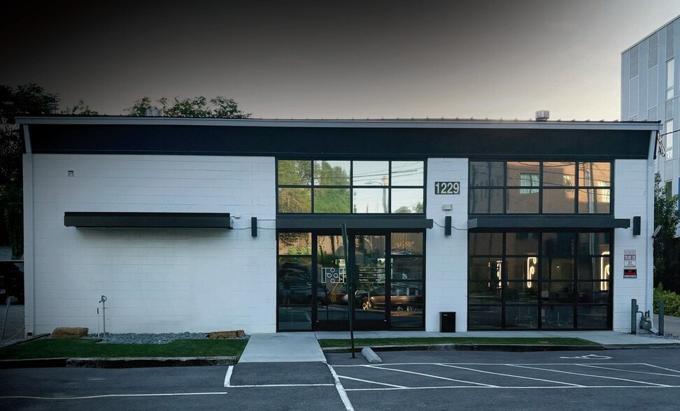 1229 Martin St, Nashville, TN for lease - Building Photo - Image 1 of 4