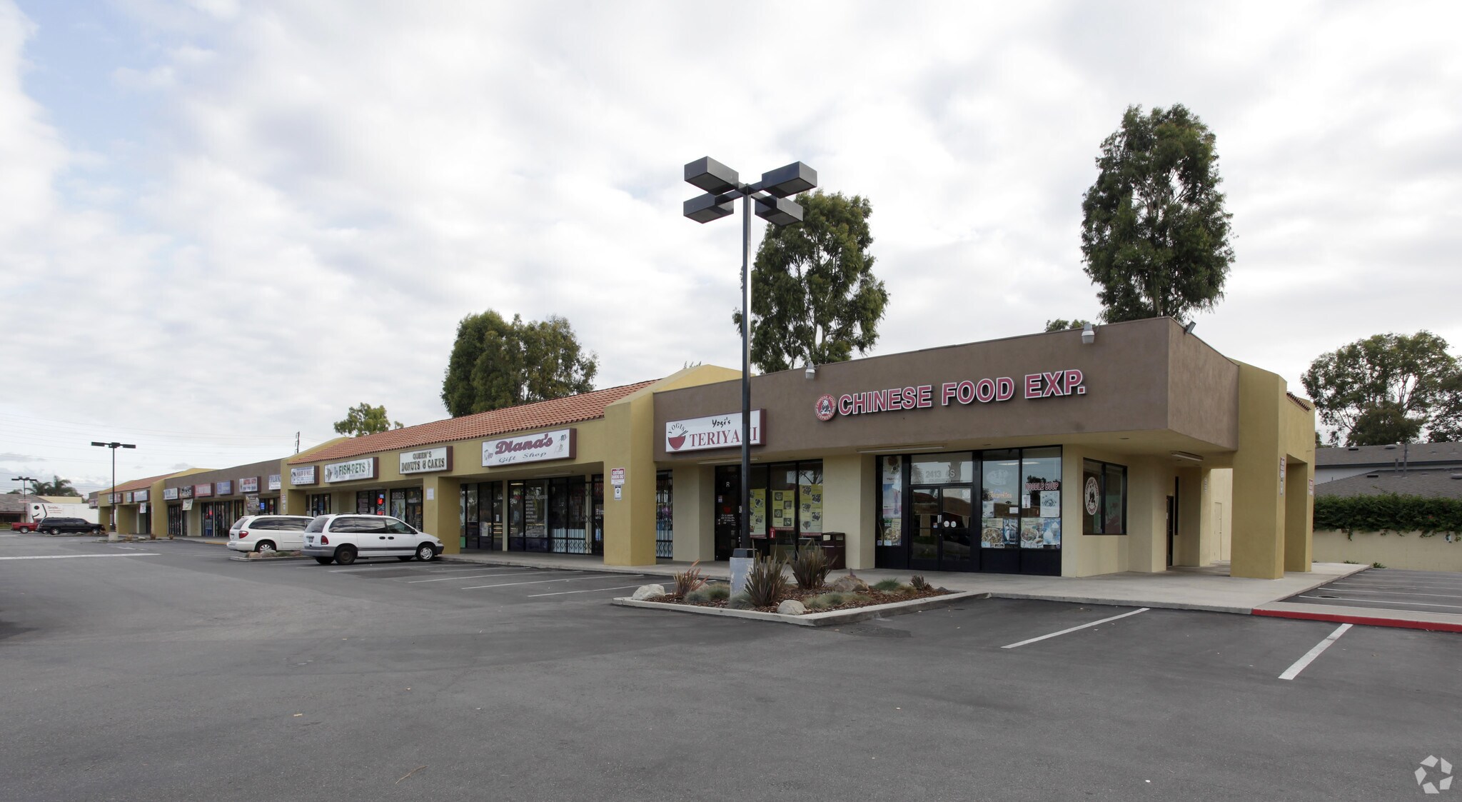 2413 Fairview Ave, Santa Ana, CA for lease Building Photo- Image 1 of 12