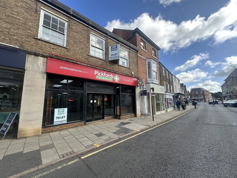 21 High St, Oakham for lease - Primary Photo - Image 2 of 2