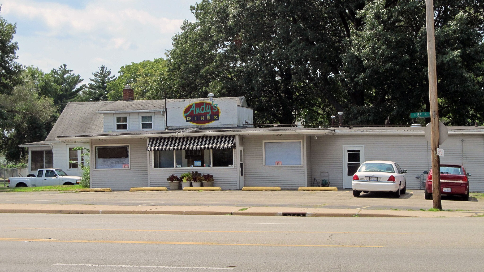 1001 N 8th St, Pekin, IL for sale Building Photo- Image 1 of 1