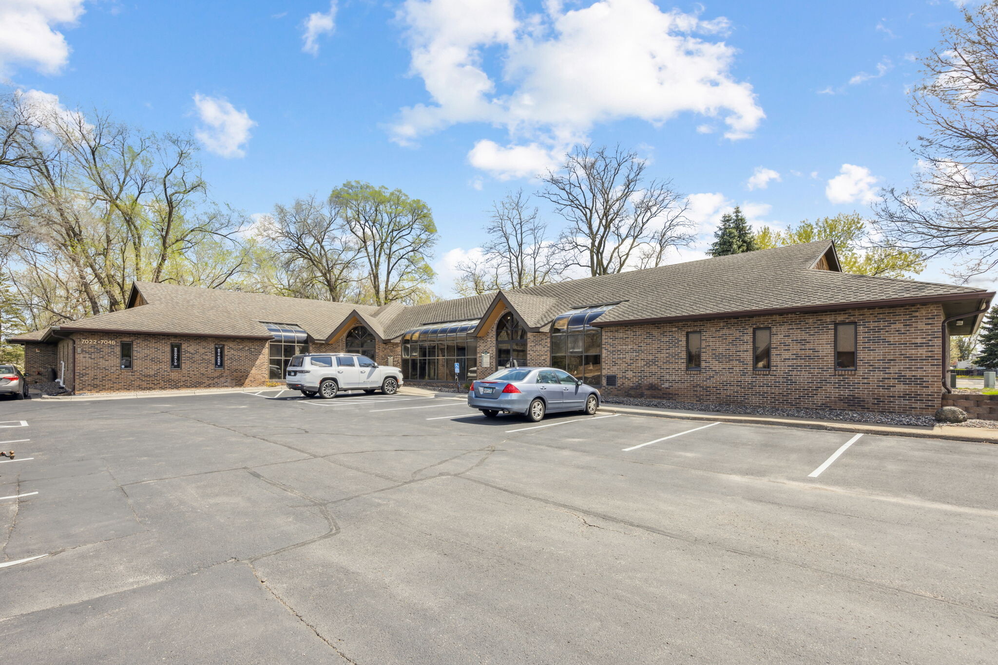 7030 Brooklyn Blvd, Brooklyn Ctr, MN for sale Primary Photo- Image 1 of 17