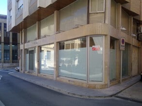 Retail in Tortosa, Tarragona for lease Construction Photo- Image 2 of 8