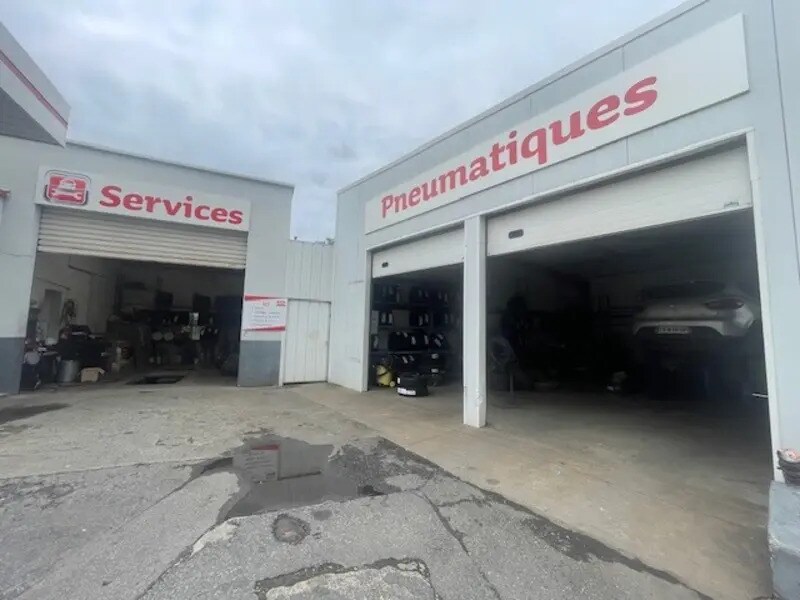 Retail in Campistrous for sale Building Photo- Image 1 of 11