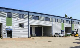 More details for Old Bath Rd, Slough - Industrial for Lease