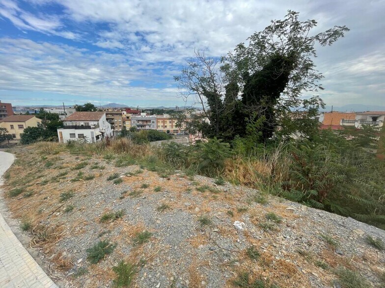 Montañeta en Font Pudenta portfolio of 2 properties for sale on LoopNet.com - Building Photo - Image 3 of 5