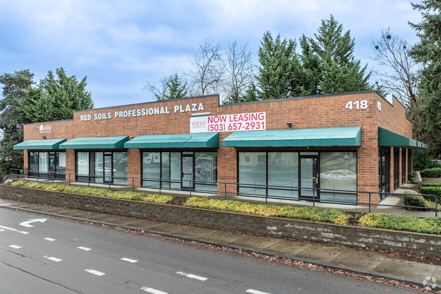 418 Beavercreek Rd, Oregon City, OR for lease - Primary Photo - Image 1 of 32