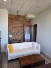 101 N 7th St, Louisville, KY for lease Interior Photo- Image 1 of 4
