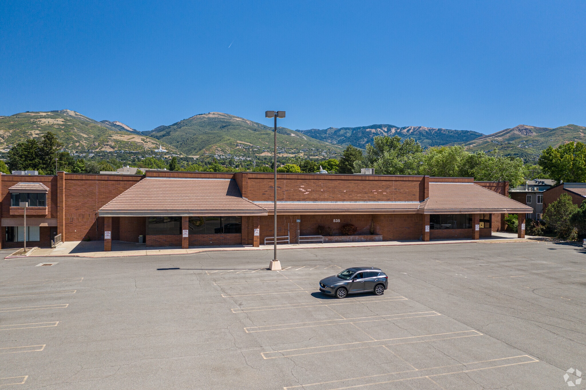 535 S Main St, Bountiful, UT for sale Primary Photo- Image 1 of 1
