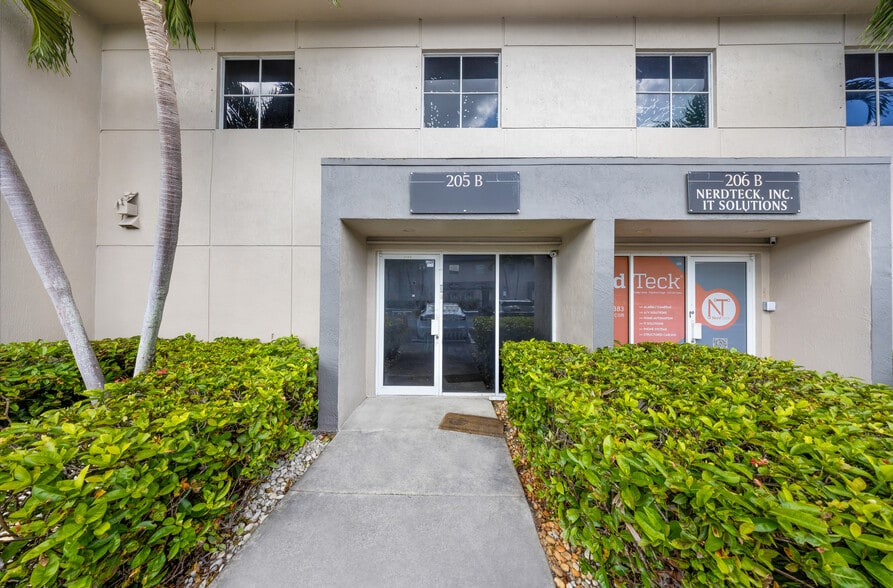 13405 SW 128th St, Miami, FL for sale - Building Photo - Image 1 of 6