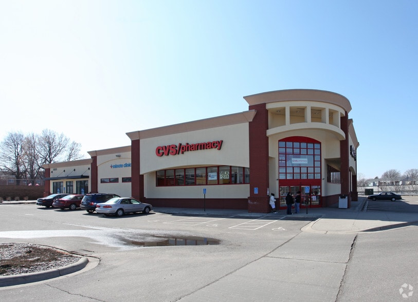 7901 Bass Lake Rd, New Hope, MN for lease - Building Photo - Image 2 of 8