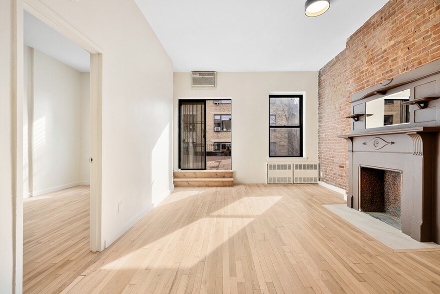 46 W 87th St, New York, NY for sale - Building Photo - Image 2 of 16