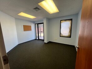 18124 US-280, Dadeville, AL for lease Lobby- Image 1 of 6