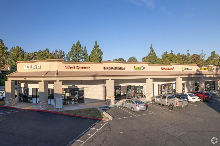 22331-22377 El Toro Rd, Lake Forest, CA for lease - Building Photo - Image 3 of 6