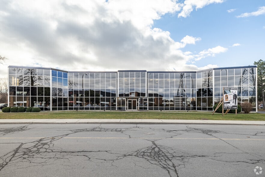 223 Colonnade Rd, Nepean, ON for lease - Building Photo - Image 2 of 3