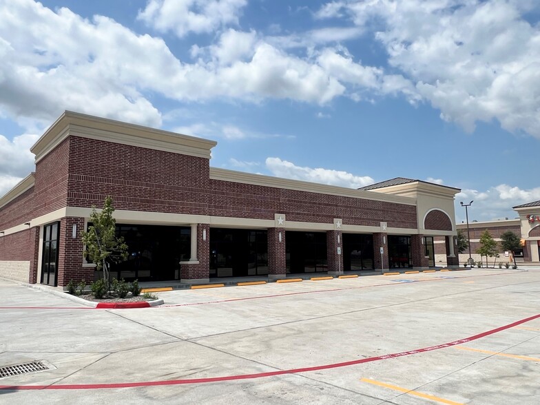 1111 Katy Fort Bend rd, Katy, TX for lease - Building Photo - Image 2 of 4