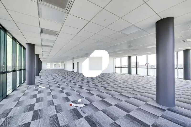 40 Quai Jean Compagnon, Ivry-sur-Seine for lease - Building Photo - Image 2 of 25