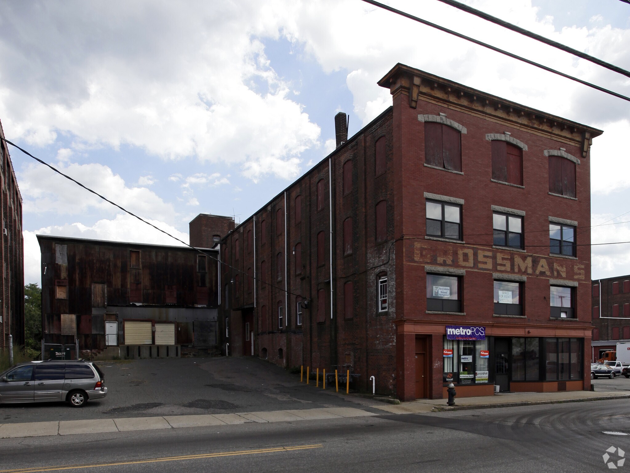 69 N Montello St, Brockton, MA for sale Primary Photo- Image 1 of 1