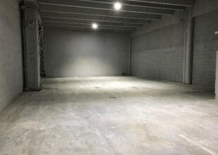 Squires Gate Ln, Blackpool for lease Interior Photo- Image 2 of 3