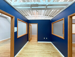 1020 Cedar Ave, St Charles, IL for lease Interior Photo- Image 2 of 5