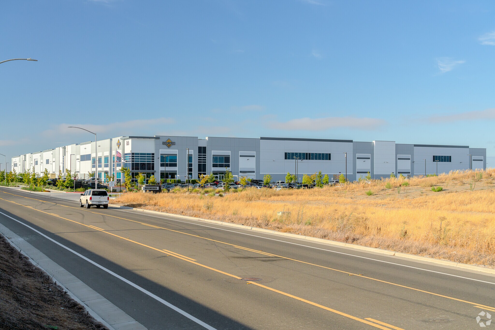 6825 Lone Tree Rd, Sacramento, CA for sale Primary Photo- Image 1 of 1