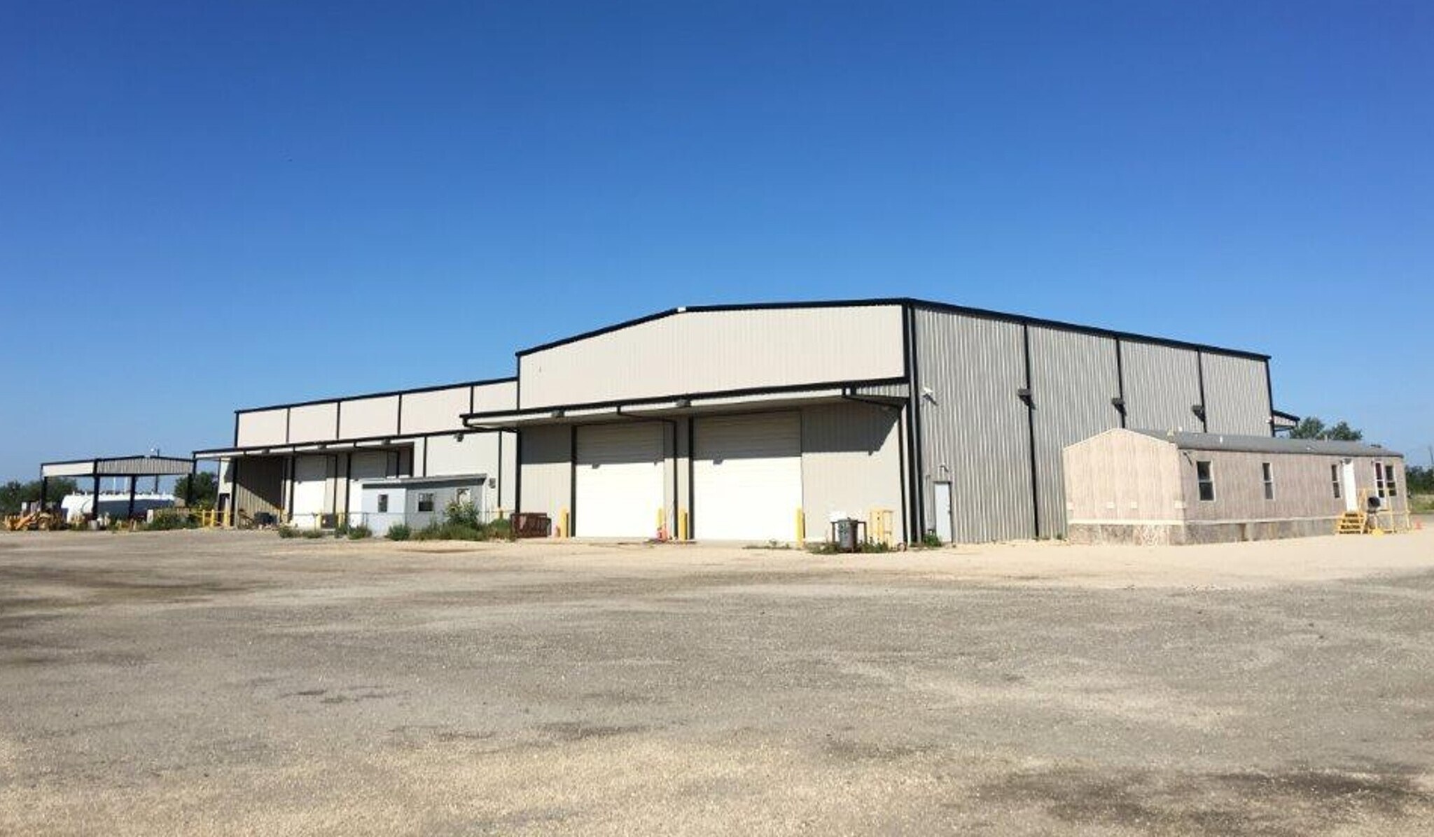 12071 W Highway 85, Dilley, TX for sale Building Photo- Image 1 of 17